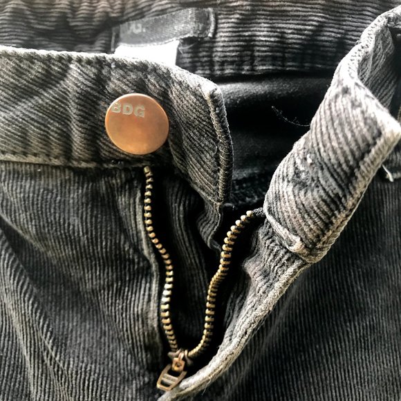 BDG BLACK CORDUROY SIZE 26 - Picture 3 of 6